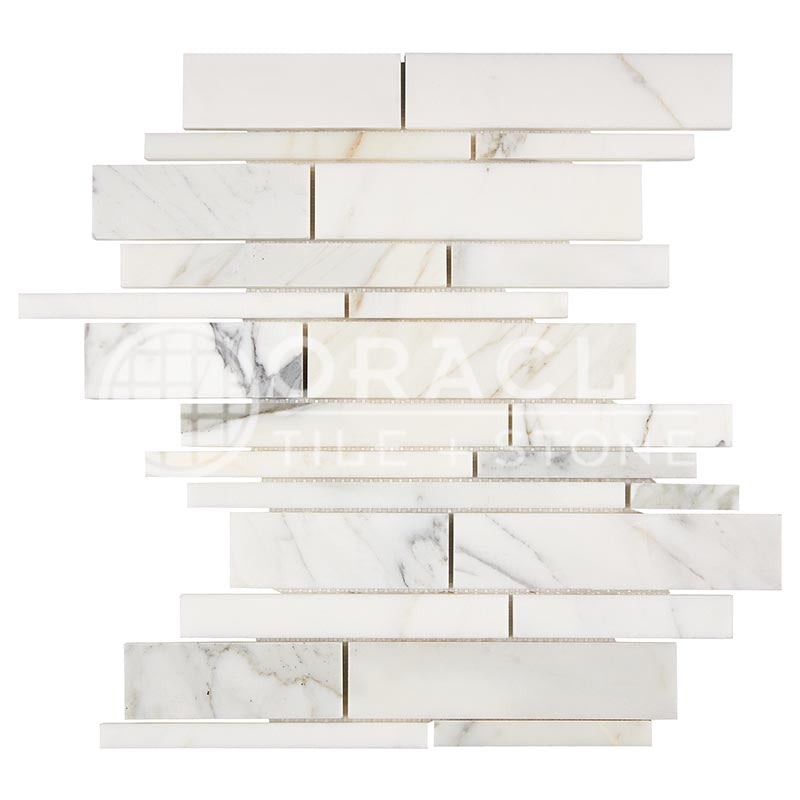 Italian Calacatta Gold Marble - Random-Strip (Manhattan) Mosaic Tile