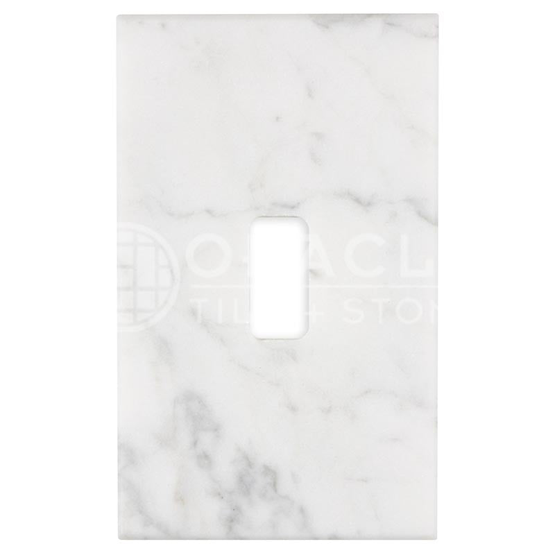 Carrara White (Bianco Carrara / Italian) Marble	1-TOGGLE	2 3/4" X 4 1/2"